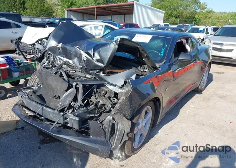 2018 Chevrolet Camaro 1Ls from USA, damaged, VIN 1G1FA1RX0J0143621